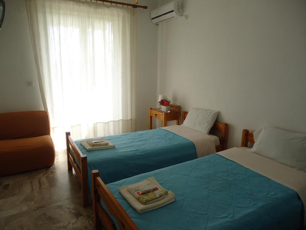 Christina Apartments Drepano  Quarto foto